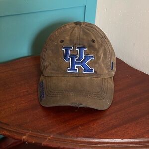 Russel Athletics University Of Kentucky Oil Cloth Hat